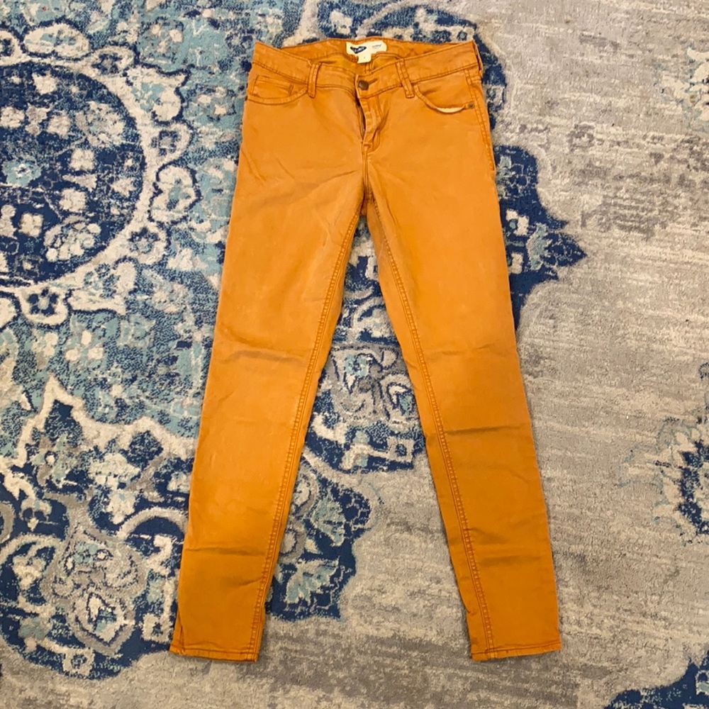 Old navy Sz 6 skinny jeans